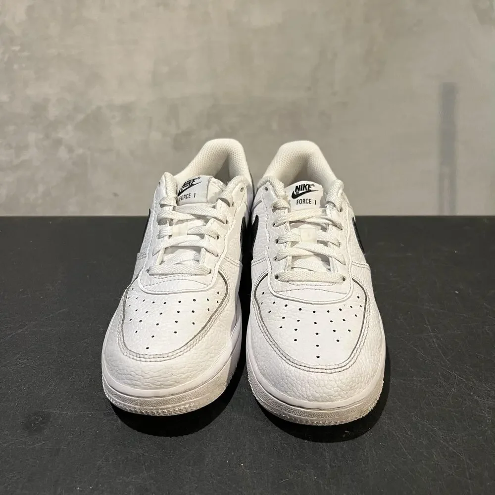 Nike Air Force 1 LE Shoes Youth Kids White Black Low Leather Sneakers CZ1685-100